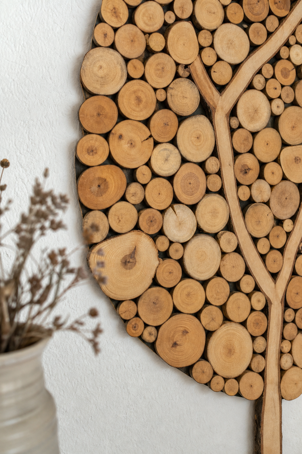 Holzscheiben baummotiv nahaufnahme